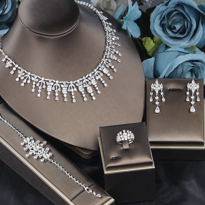 Aurora Royale – 4-Piece Bridal Zircon Majesty Set