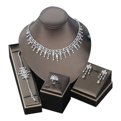 Aurora Royale – 4-Piece Bridal Zircon Majesty Set